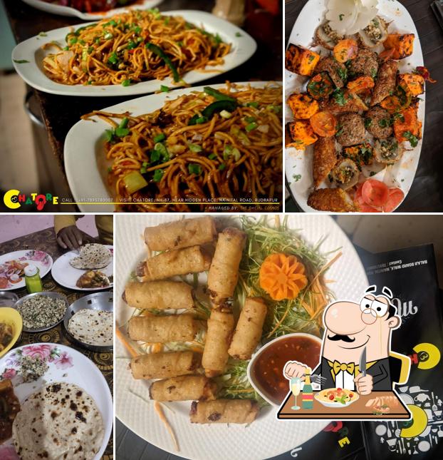Pad thai at CHATORE
