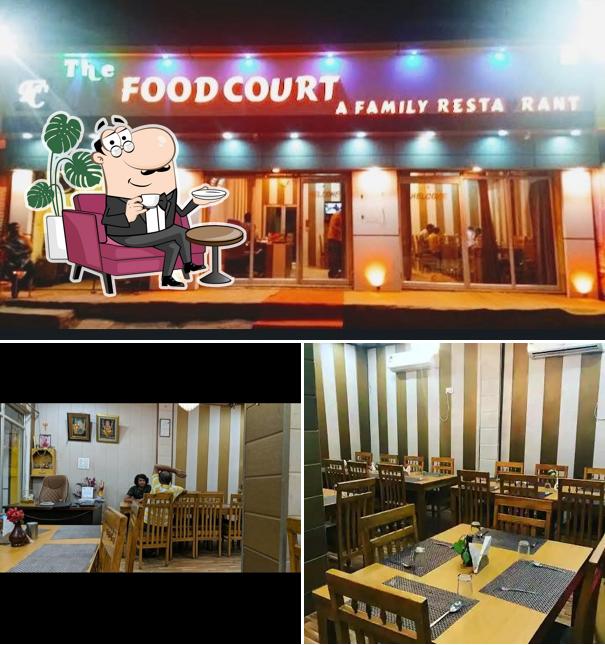 (FC)The food court