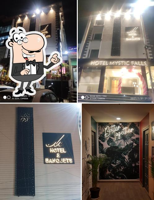 The exterior of Hotel Mystic Falls