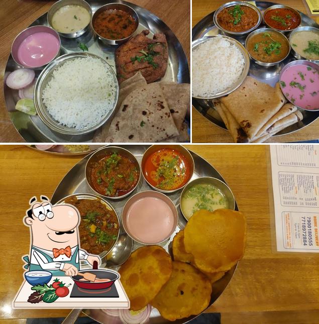Chicken curry at Hotel chatakdar