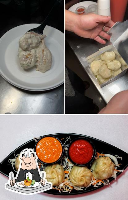 Meals at Momos Everyday