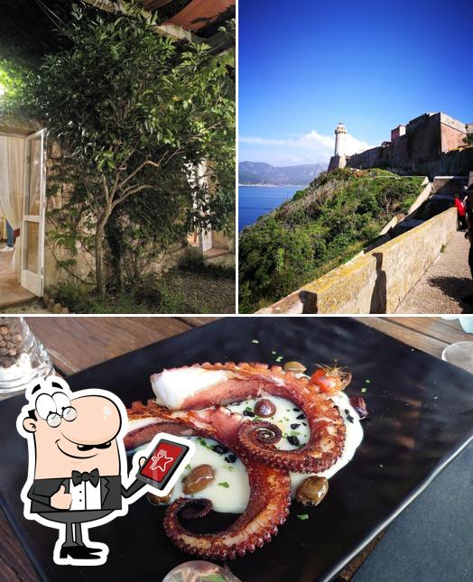 Questa è la foto che raffigura la esterno e cibo di Il Giardino Degli Aranci
