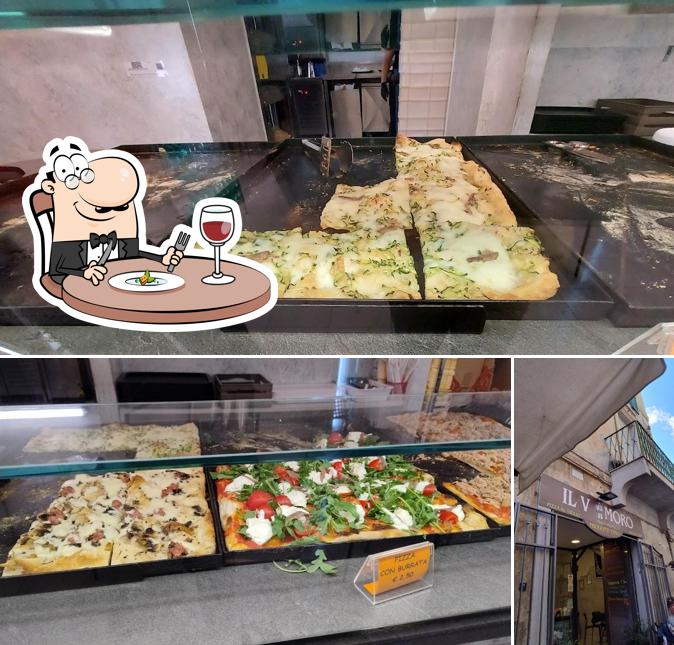 La cibo e interni del ristorante