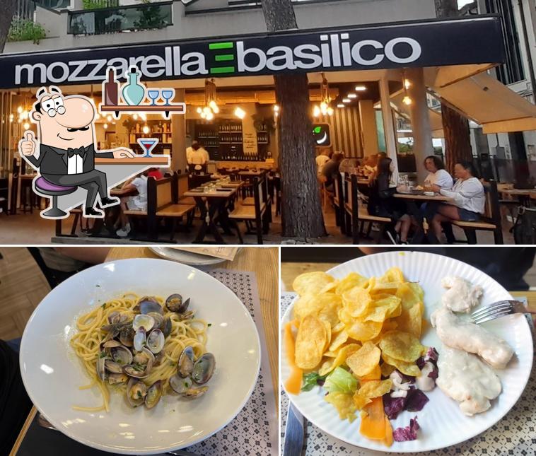 Siediti a un tavolo di Mozzarella e Basilico - Riccione