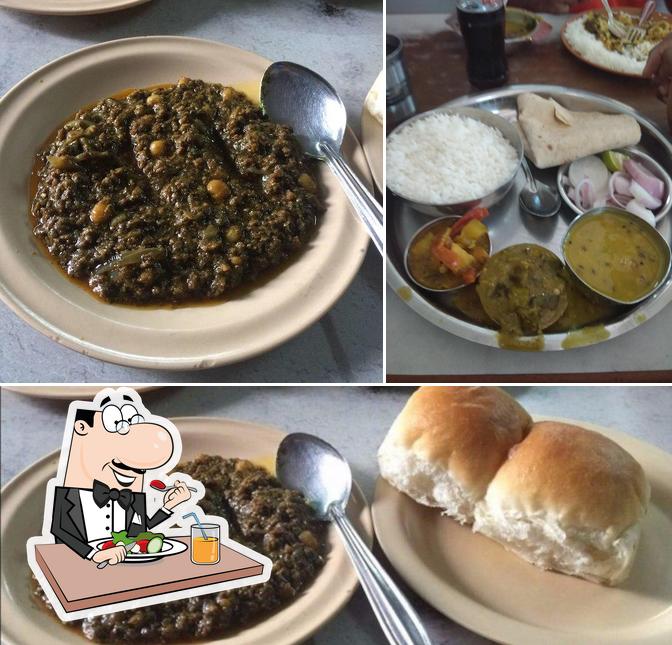 Food at New Gentleman Restaurant