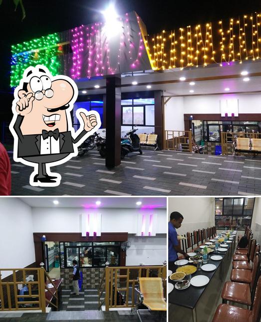 The interior of GRILLCHOPS