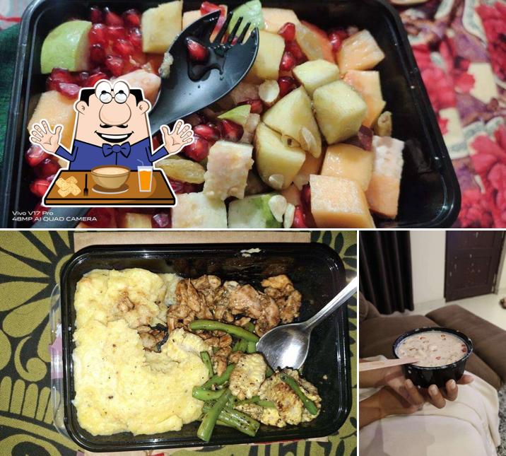 Clam chowder at Swap-Protein Starters, Guilt-Free Bowls & Salads