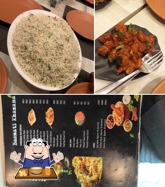 Meals at TAJ DRIVE INN