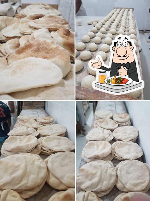 Comida em Padaria Bassil