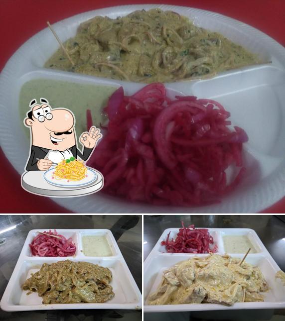 Spaghetti carbonara at Ganpati Chaap