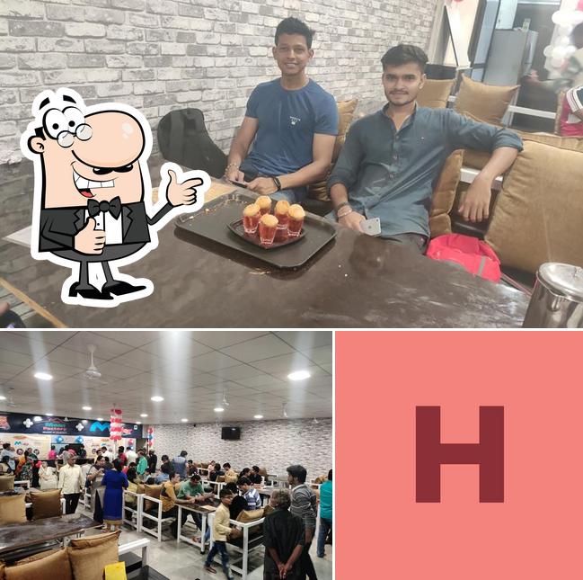 Look at this picture of House Of Cafe
