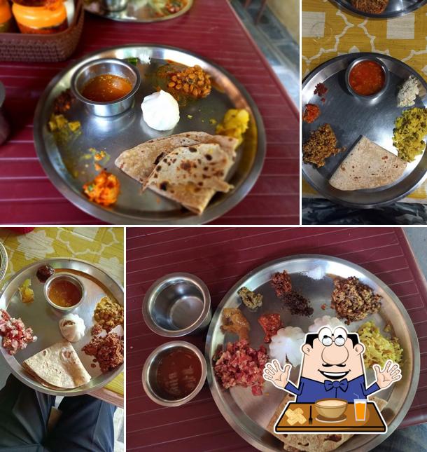 Meals at Jog Aaji Mess - Home cooked food