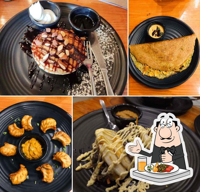 Food at STOGO CAFE
