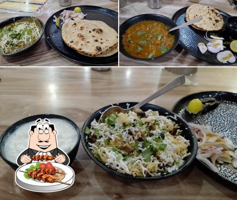 Meals at Agrasen Bhojnalay