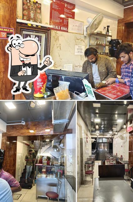 The interior of Sakkath Dosa