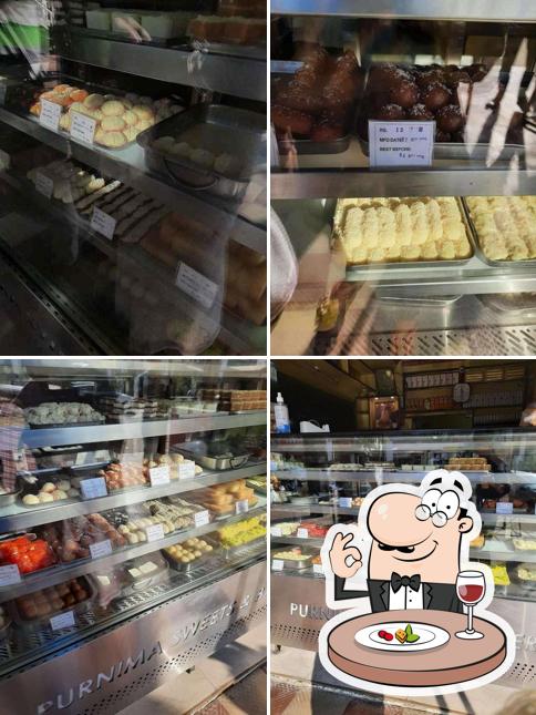 Food at Purnima Sweets