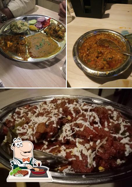 Pick meat meals at Elite Family Restaurant