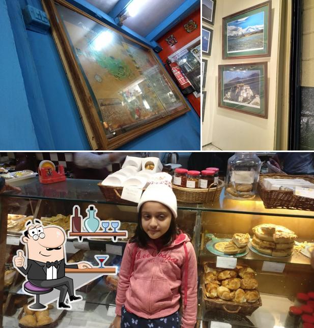 The photo of Nawangs Restaurant’s interior and food