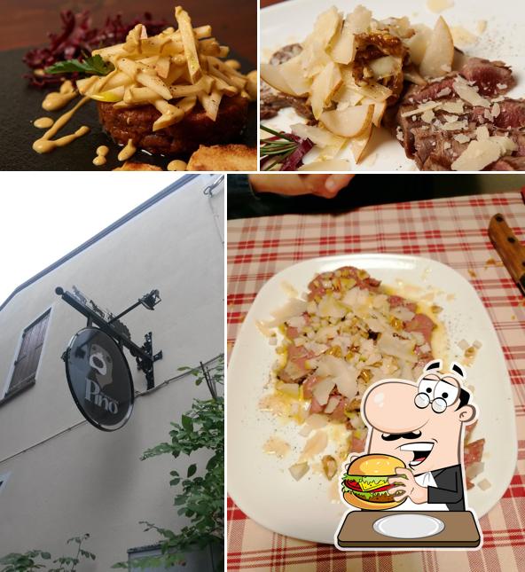 Prova un hamburger a Osteria all'Ombra del Pino