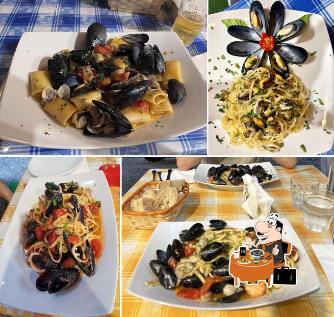 Cozze al Trattoria canta napoli
