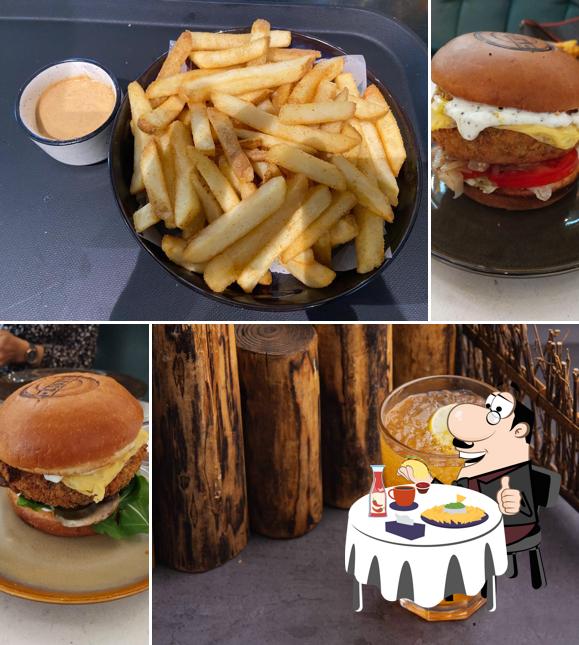 Hamburger at Legit - Artisanal Burgers