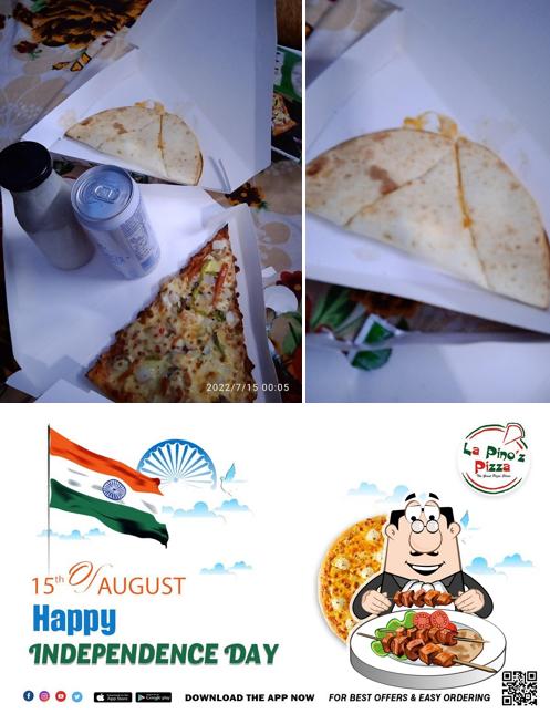 Food at La Pino'z Pizza (Pili Kothi Moradabad)