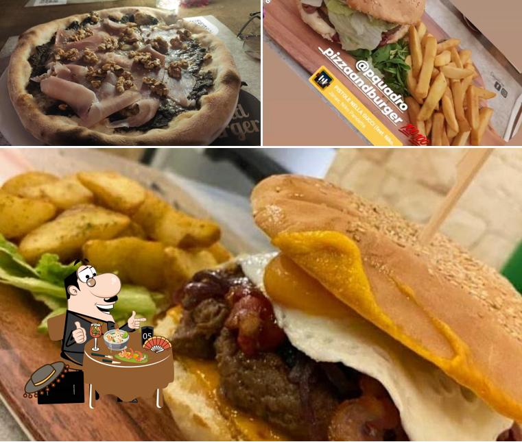 Panino con maiale stirato al Piquadro Risto Pizza&Burger Panino con maiale stirato al Piquadro Risto Pizza&Burger