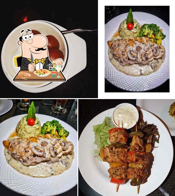 BETOS' S Bar and Kitchen