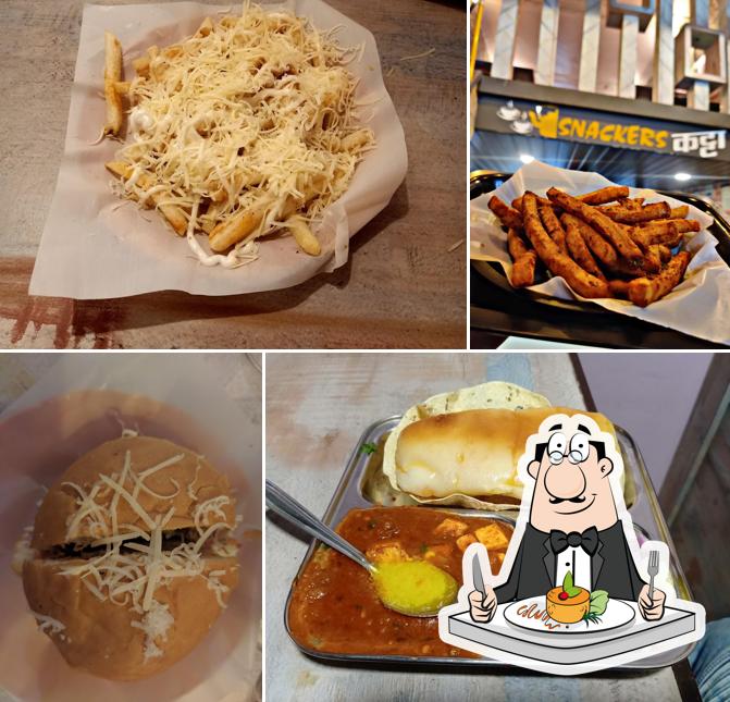 Food at Snackers Katta-Best cafe in Chakan