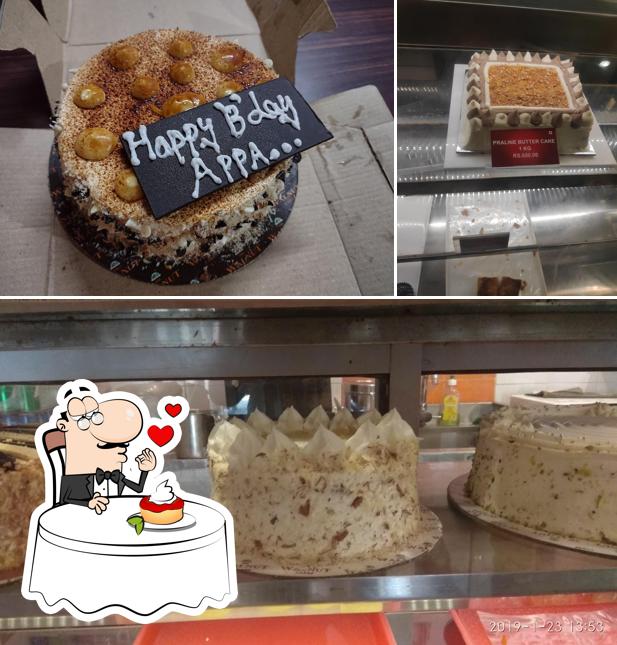 The Walnut cakes offers a range of sweet dishes