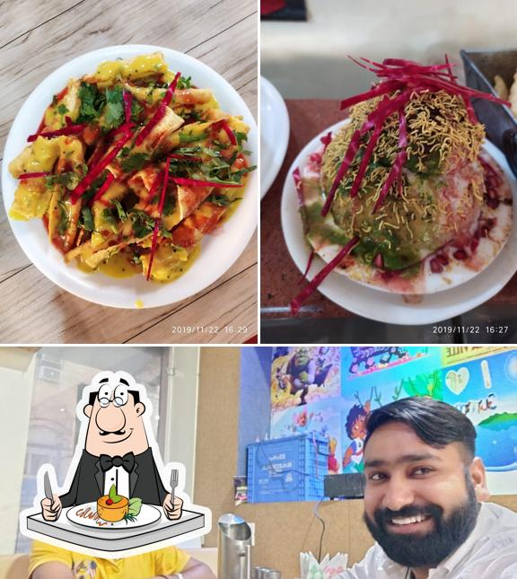 Food at Chat Bazar