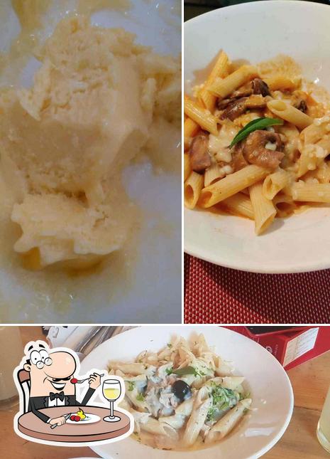 Food at Chateau de Pondichery