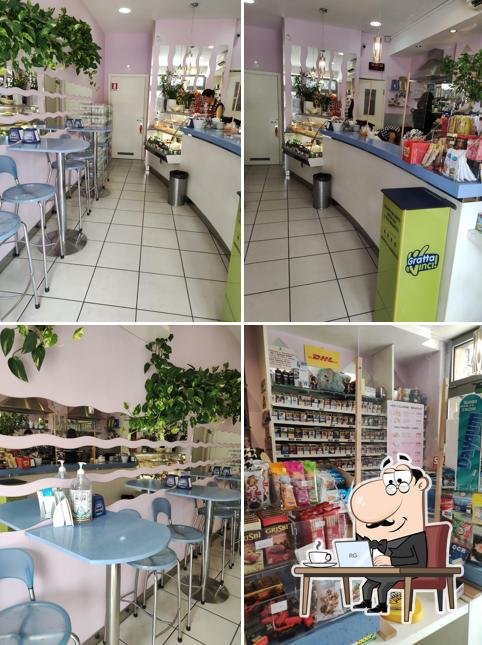 Gli interni di New Bridge Bar Tabacchi Dhl Service