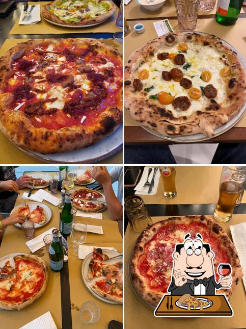 Prenditi una pizza a Osteria Pizzeria Borgobasso