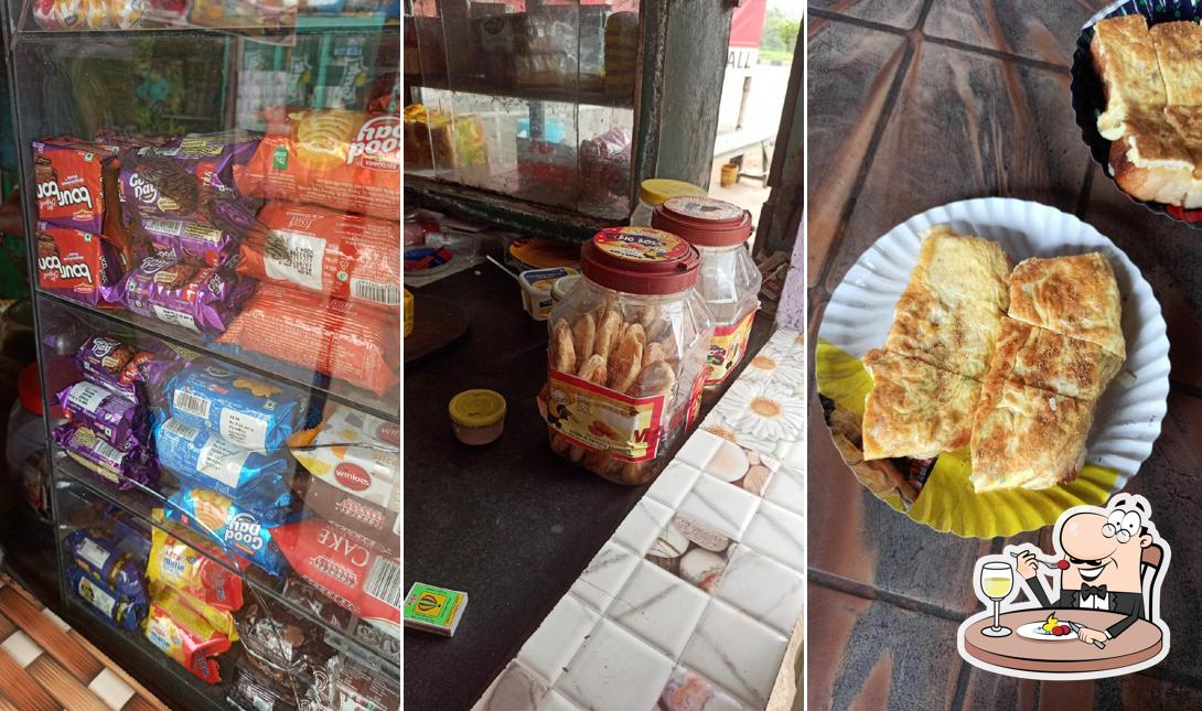 Food at MALATI TEA TIFFINE STALL