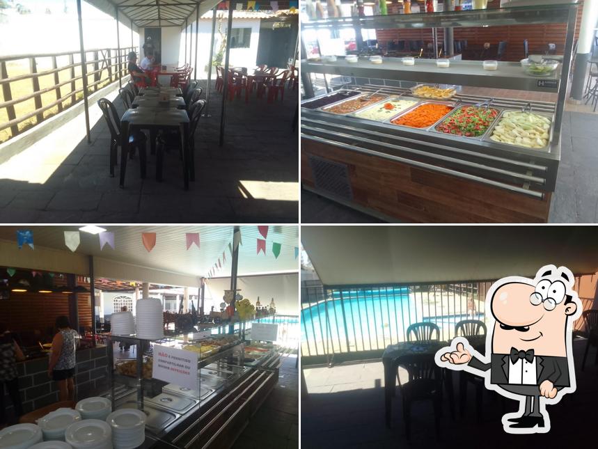 O interior do Fazendinha Self service