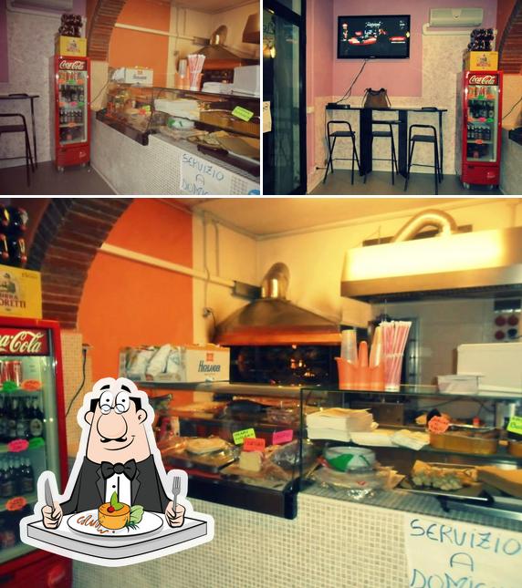 La foto della cibo e interni di Mr. Pollo