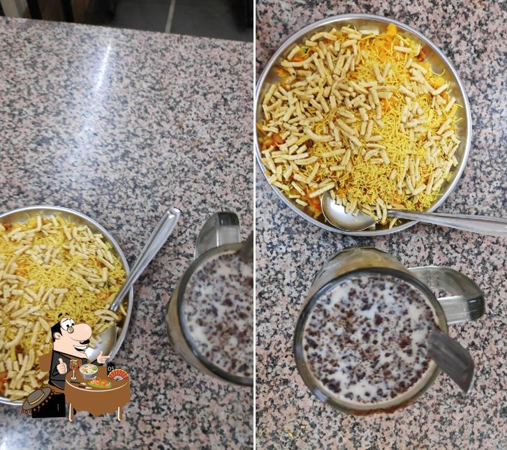 Food at Patel Tea & Nasta House ( મેંદરડા વાળા )