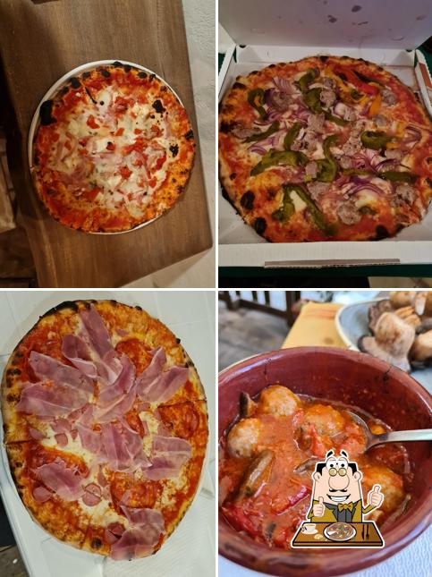 Prova una pizza a Il Gatto E La Volpe Pizzeria Ruvo di Puglia