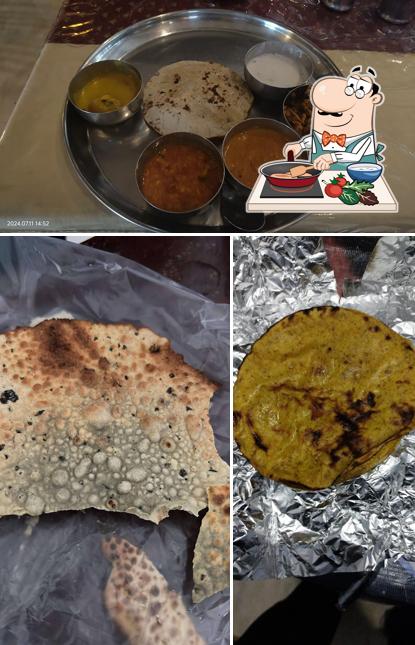 Chicken curry at Marwari Bhoj