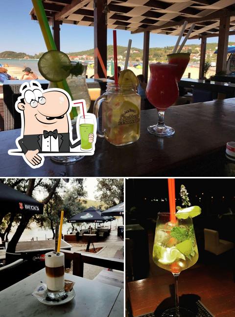 Beach Bar Del Mar