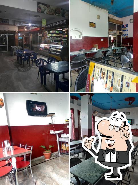 Check out how Honey's Chicken & Dhaba looks inside