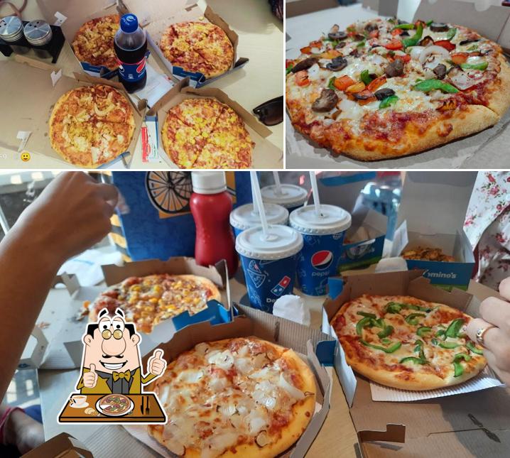 Pick different variants of pizza Pick different variants of pizza