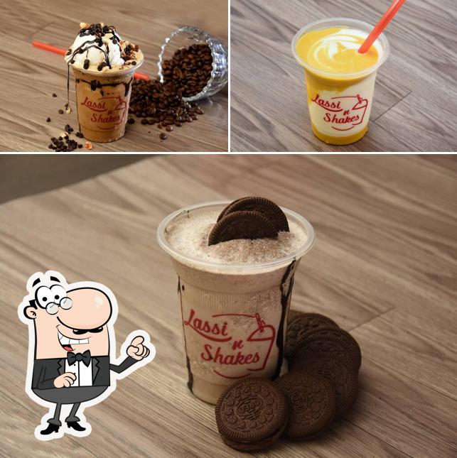 The interior of Lassi And Shakes