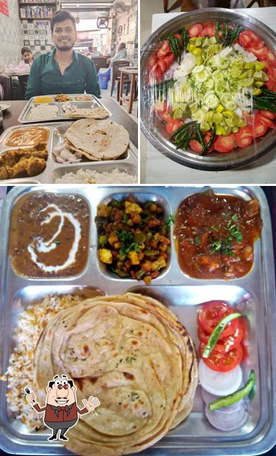 Food at Punjabi Tadka (Charbagh)