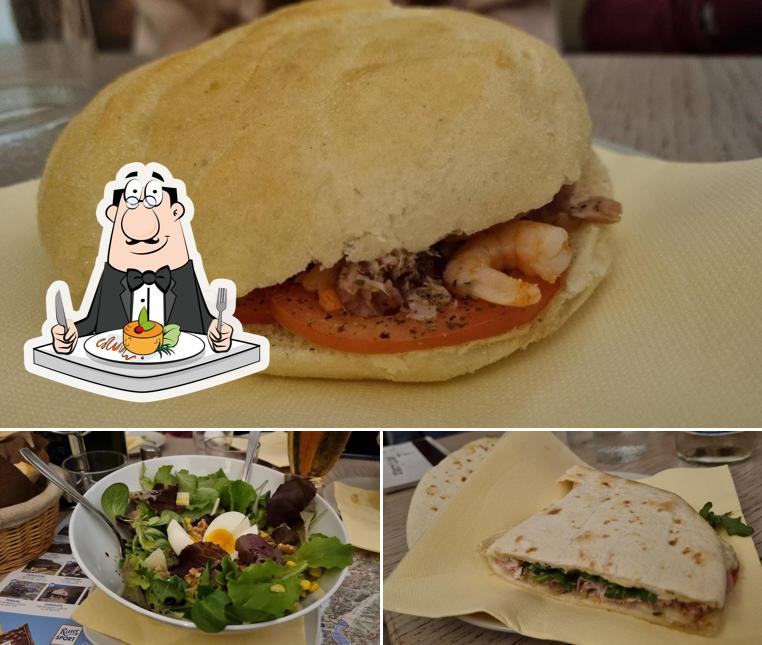 Panino con maiale stirato al Americana