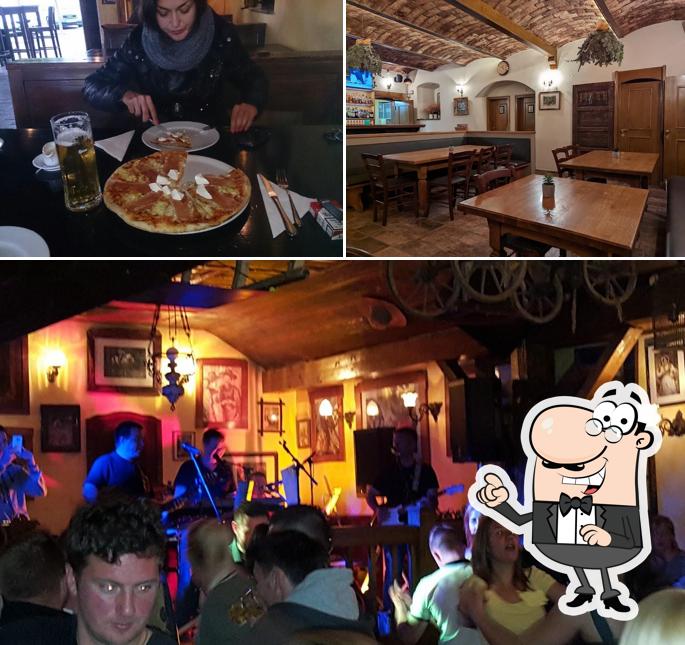 Dai un'occhiata agli interni di Gostilna Rok