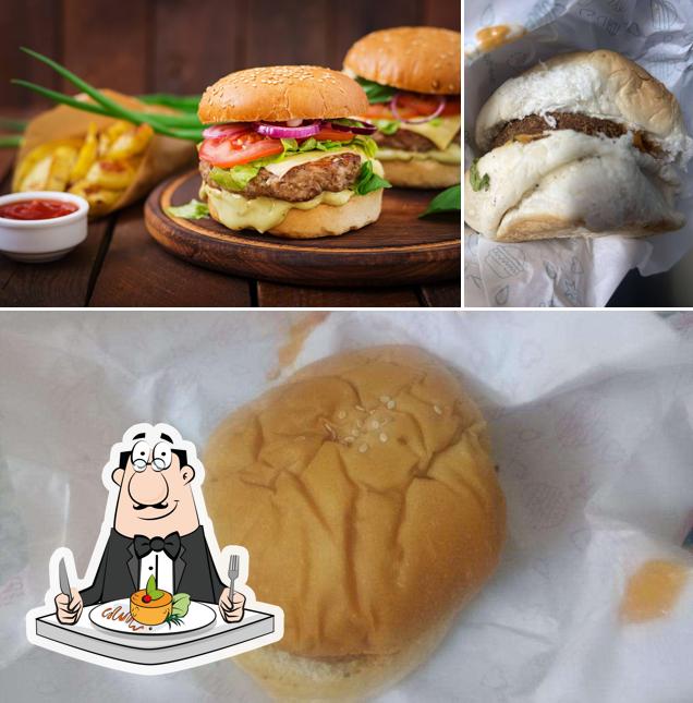 Food at Indiana Burgers