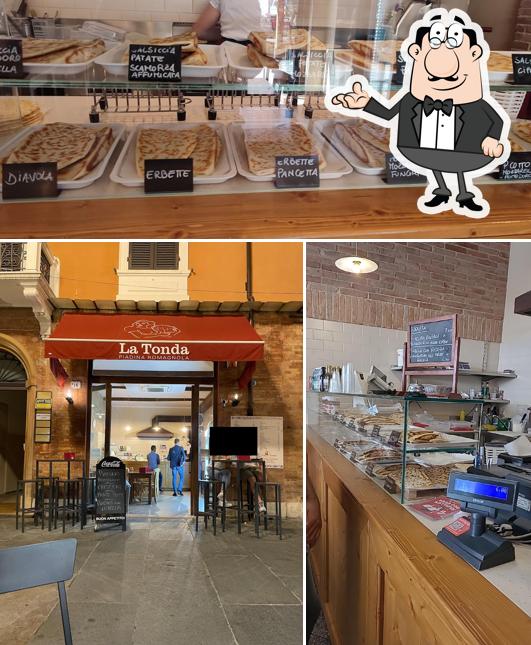 Siediti a un tavolo di Piadineria La Tonda