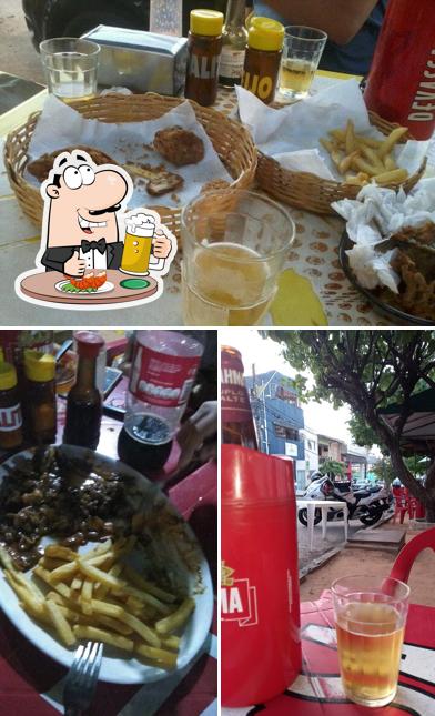 Peça um copo de cerveja leve ou escura